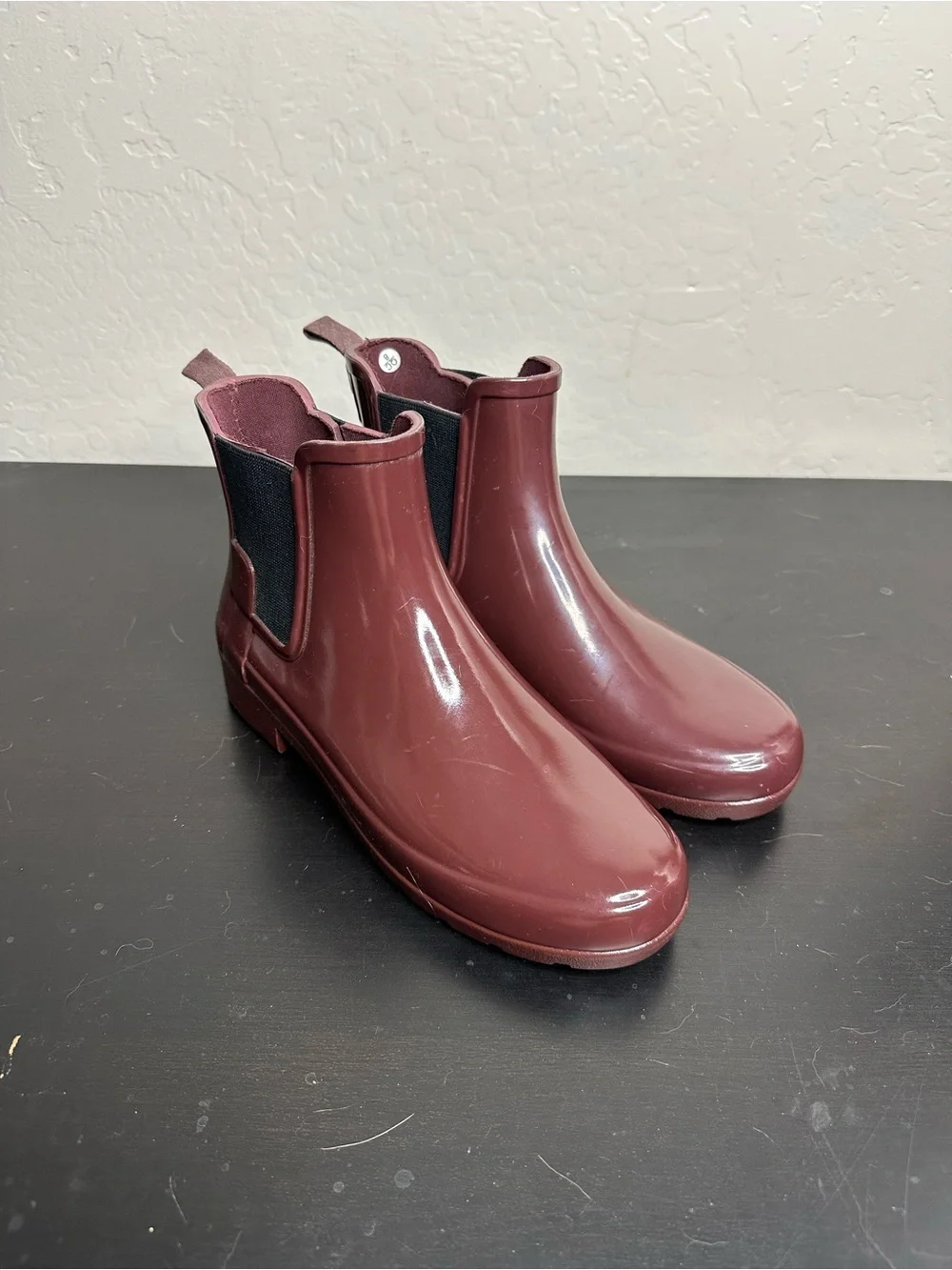 Hunter Chelsea Rain Ankle Boots in Burgundy